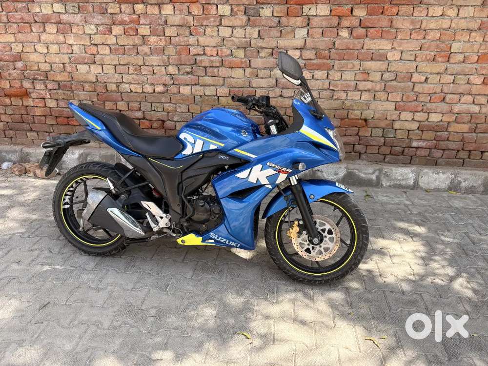 Brand New Condition SUZUKI GIXXER SF for Sale(One time Golden Offer)