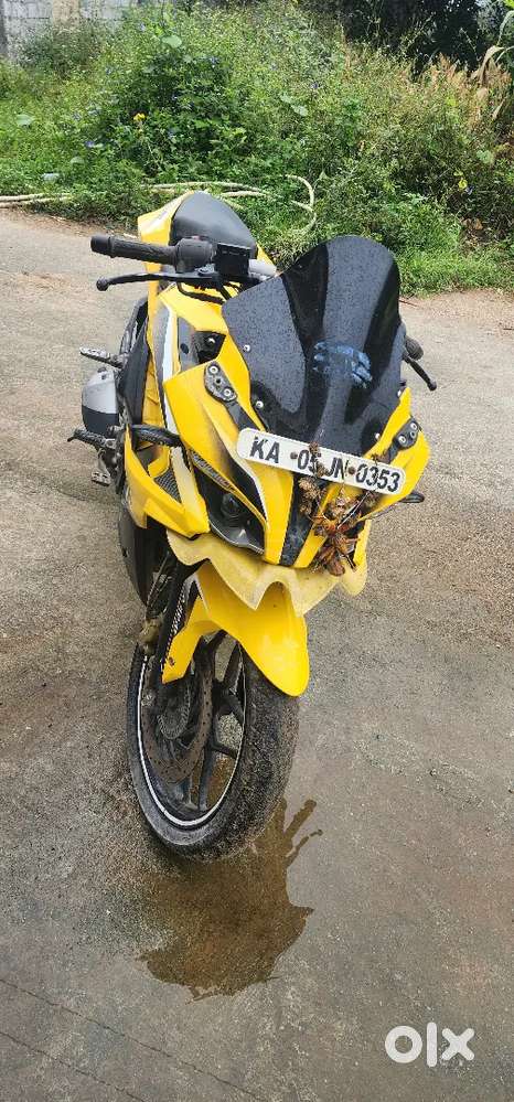 Rs 200 with good condition