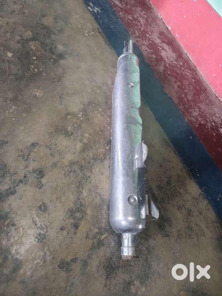 Classic 350 silencer silver colour