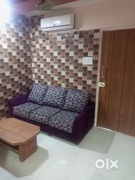 COMPACT 2BHK FULLY FURNISHED FLAT FOR SALE IN GOREGAON EAST