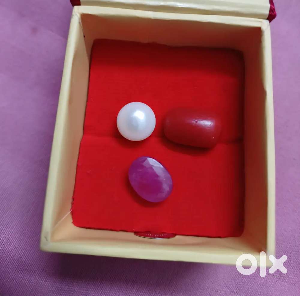 Gems 100%original chuni 7 rati mukta 8rati  red coral 12 rati