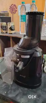 Kuvings Fruit juicer only two month used