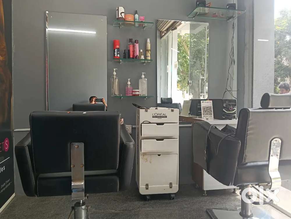 Family salon for sale