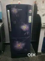 Buy fridge @8000