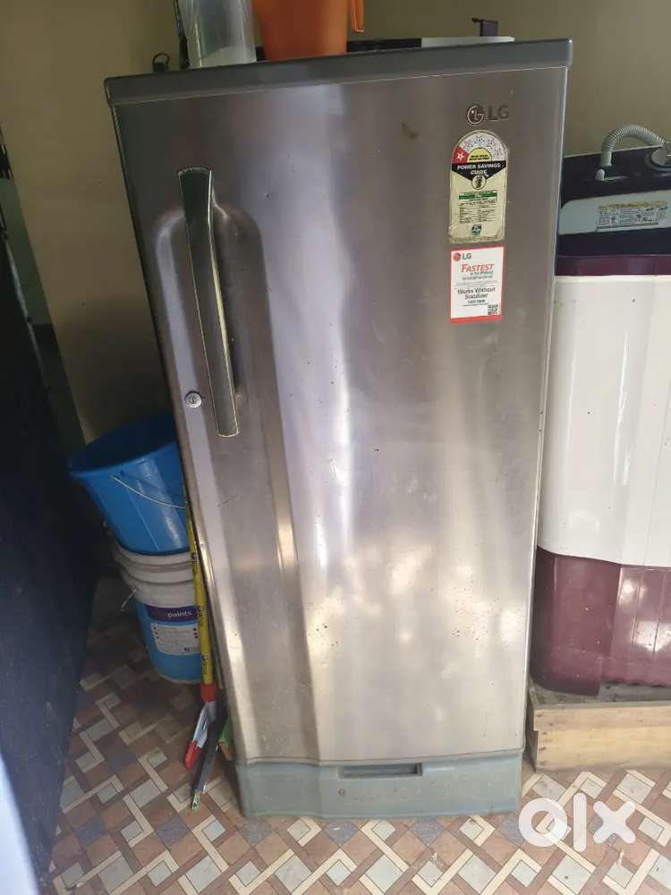 LG FRIDGE Available