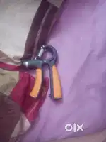 Grippe adjustable  in counter machine