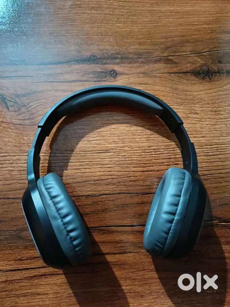 Zebronics headphones 3 month old