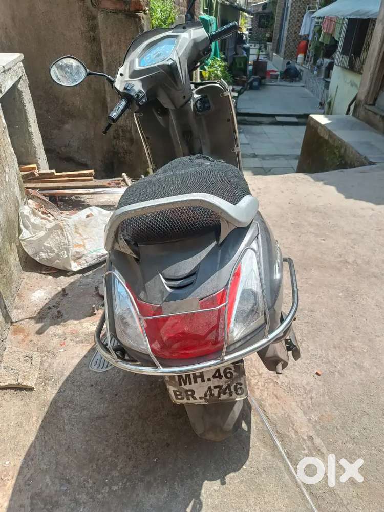 Activa 5g first hand