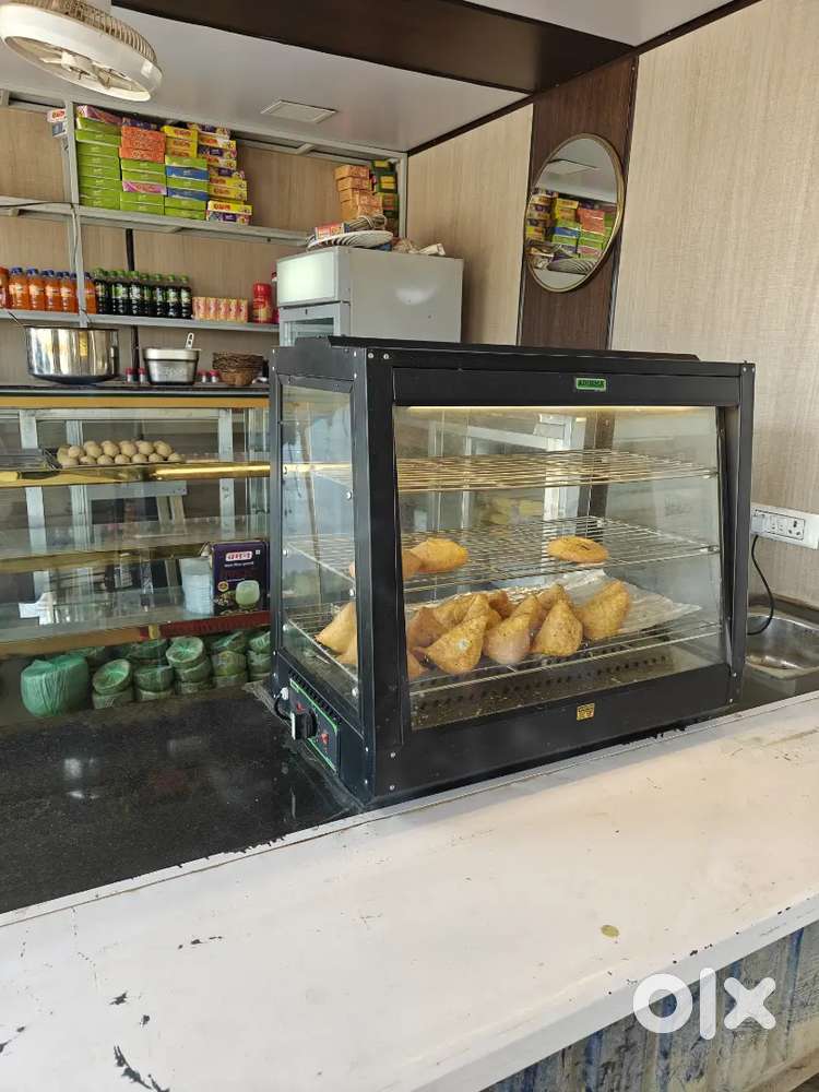 Bakery and Sweets display counter plus display cold drink freeze
