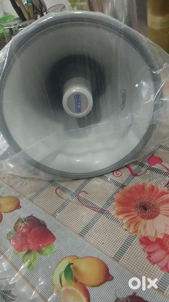 Mega fon speaker