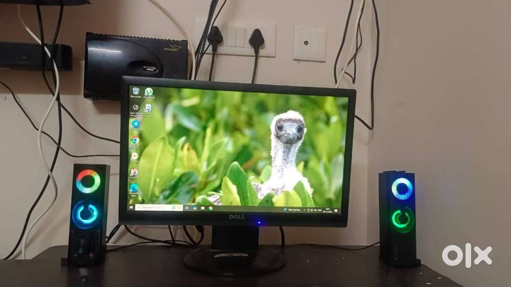 i5 7400 PC with Dell 19 Monitor