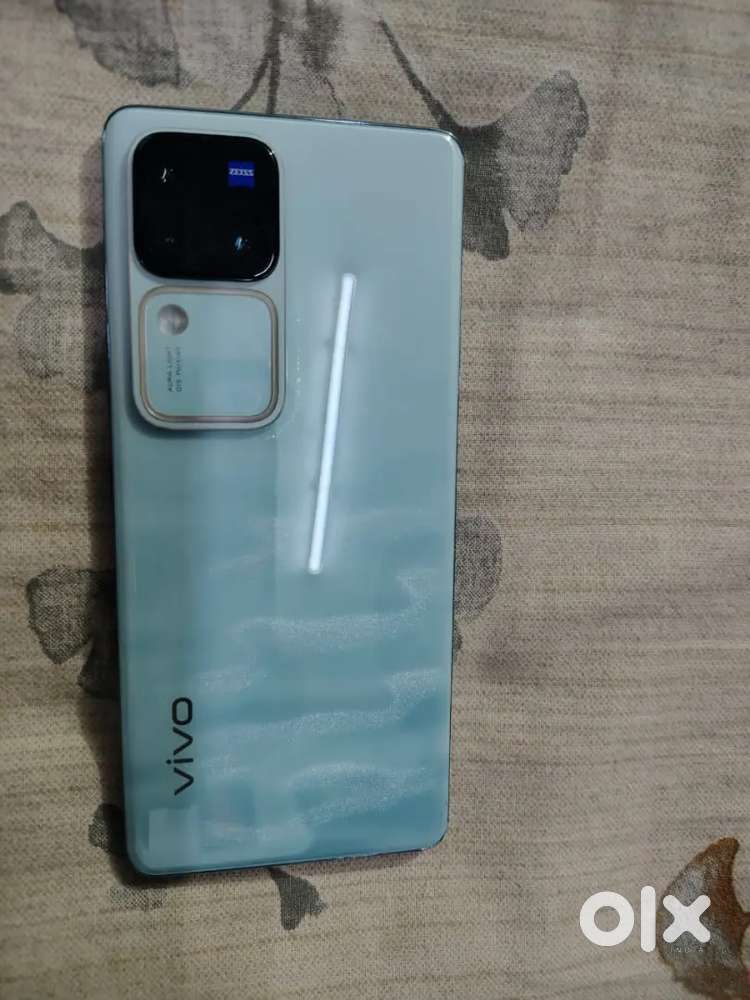 Vivo 30 pro , 12 GB Ram, 512 GB Internl memory
