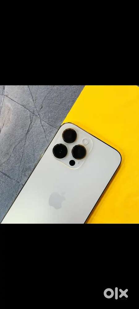 Iphone Navratri offer grab now Refurbished IPhone 14 pro 15 16 Pro ETC