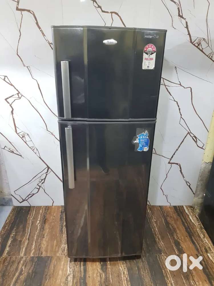 Whirlpool master mind 250ltrs 5 star ratings double door refrigerator*