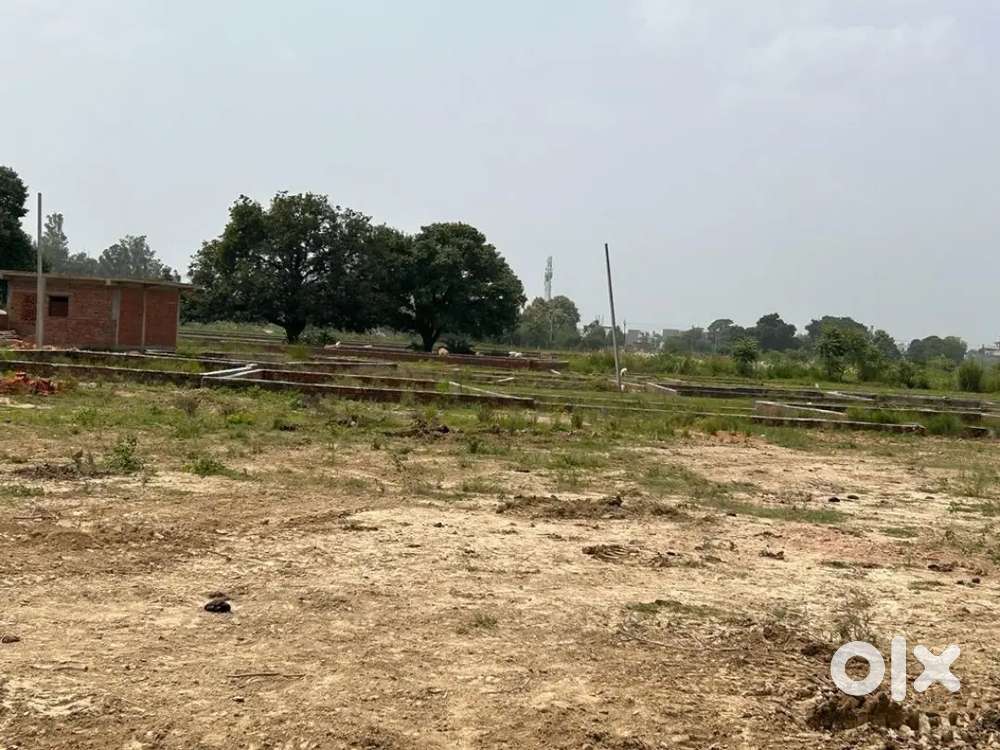 Housing plot opposite of Parrapat Mandir