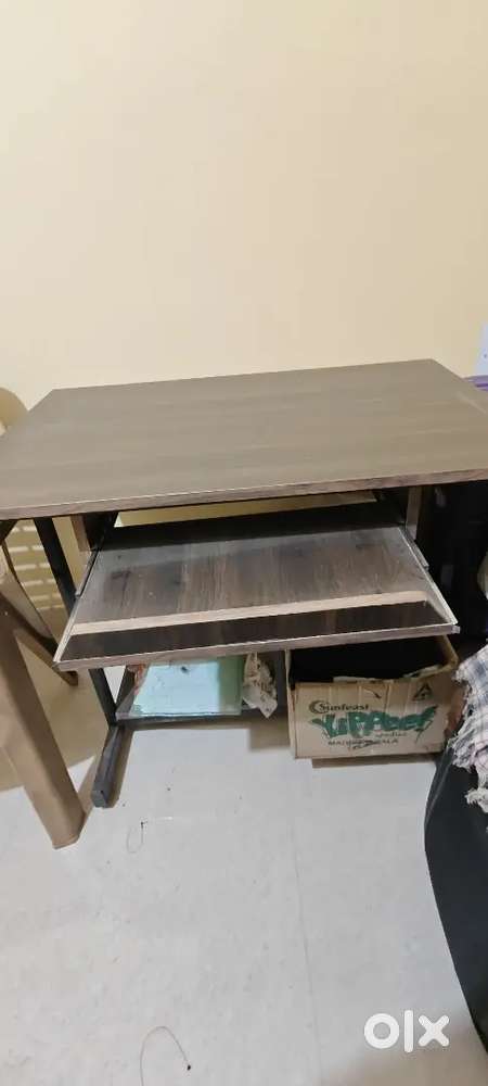 Computer table and chair