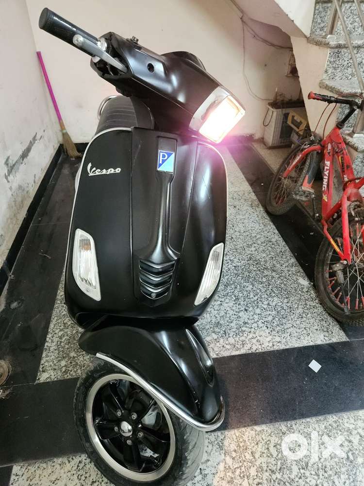 Vespa SXL 125 Best Mopet