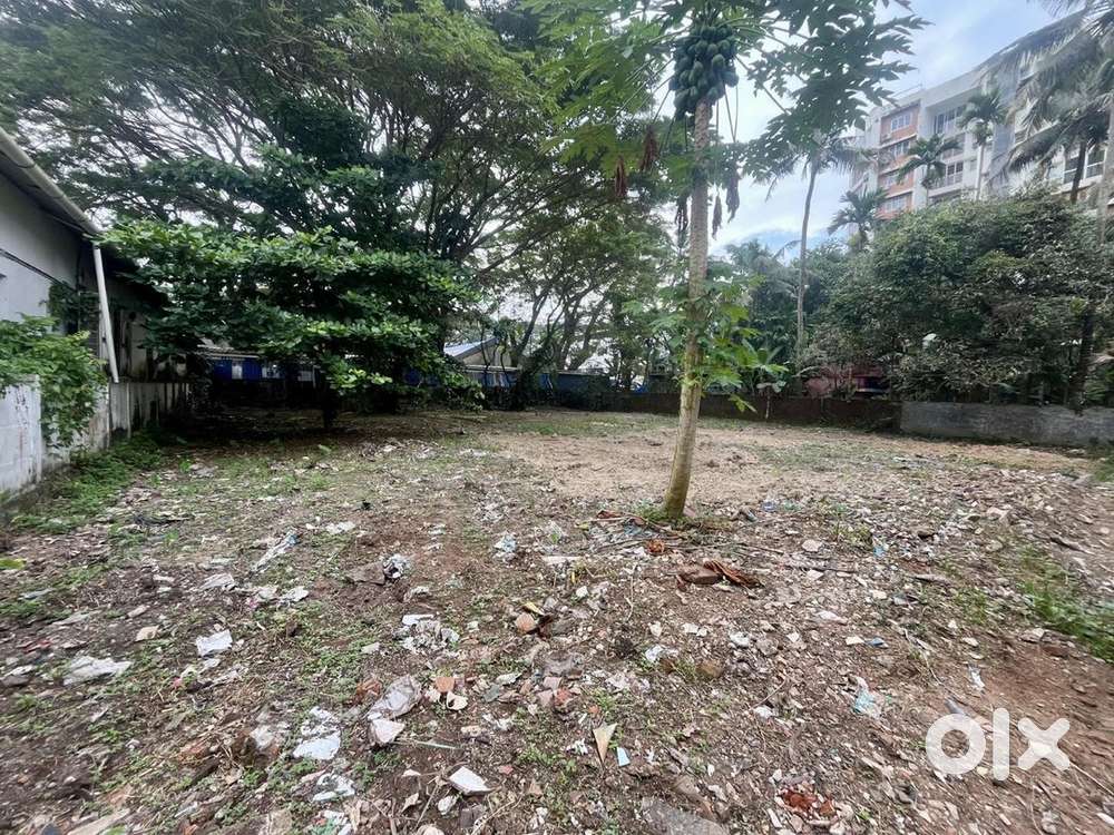 SEMI COMMERCIAL LAND FOR SALE AT KADAVANTHRA