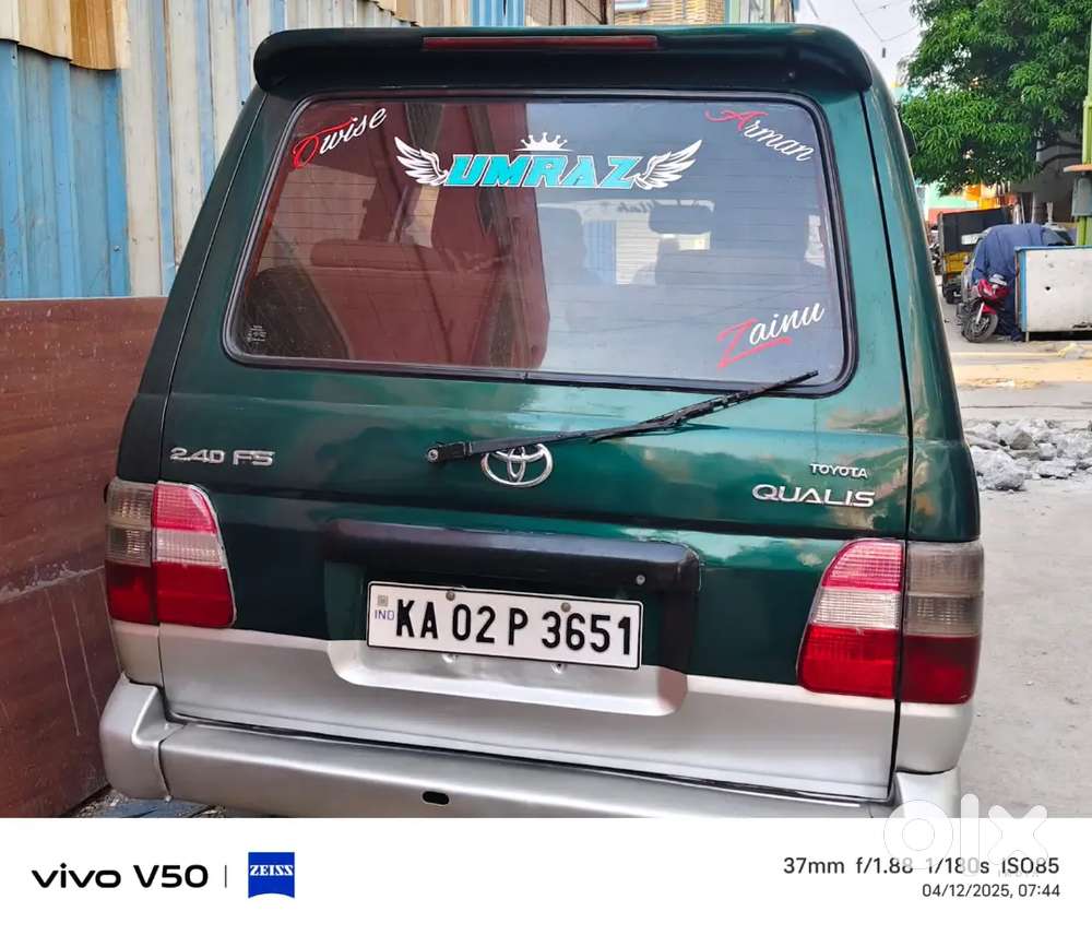 Toyota Qualis 2000