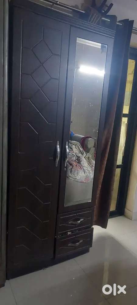 Branded(estiello)wooden wardrobe