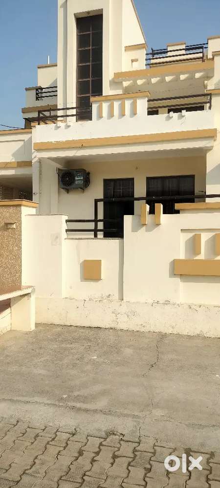 6 marle 1/2 story house for sale 3 BHK