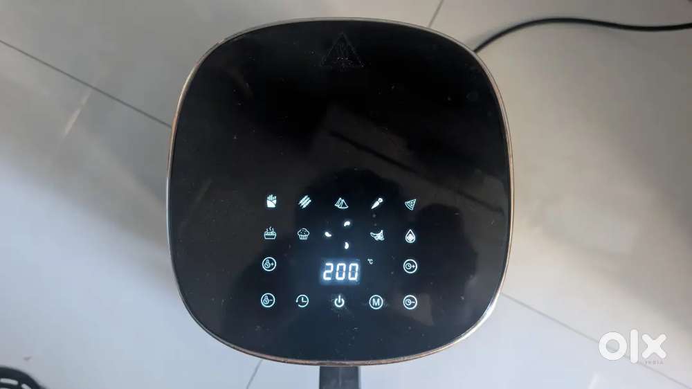 Pigeon Green Digital Air Fryer - 4.2 L  Perfect Condition