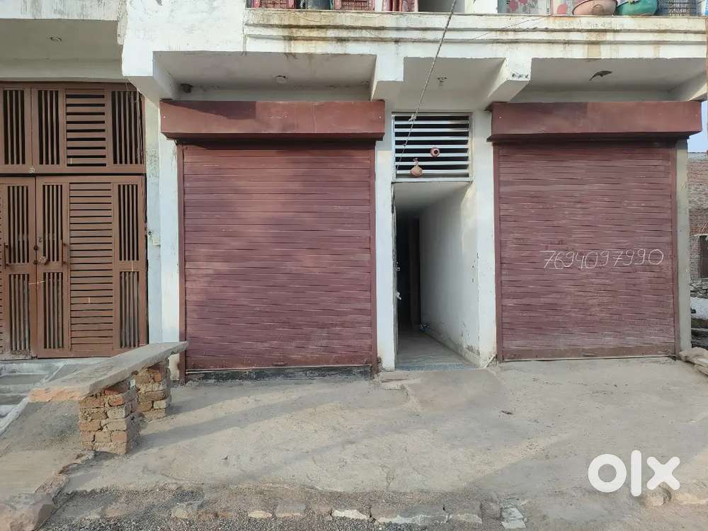 Shop at Main road in reasonable price with electricity