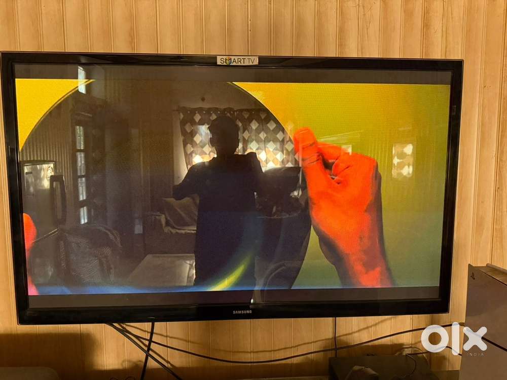 Samsung 3D screen LED with smart features like youtube