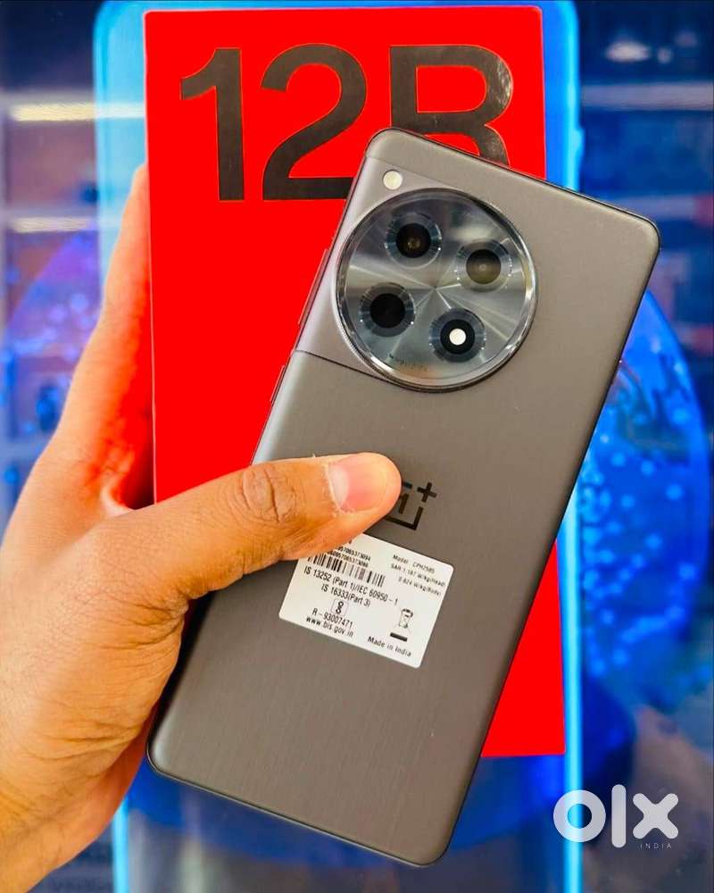 Selling OnePlus 12R, Less Used,  Mint Condition,  8/128GB.. Variant.