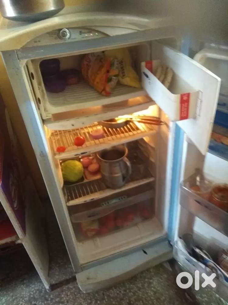 Godrej pentacool smart eye refrigerator