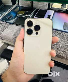 GRAB IT BIG WHOLESSELER STORE OF IPHONE 15 PRO MAX IN REFURB CONTACTUS