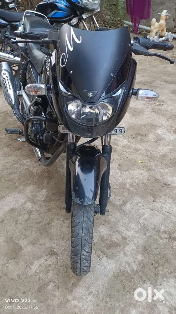 Pulsar bike looking like new