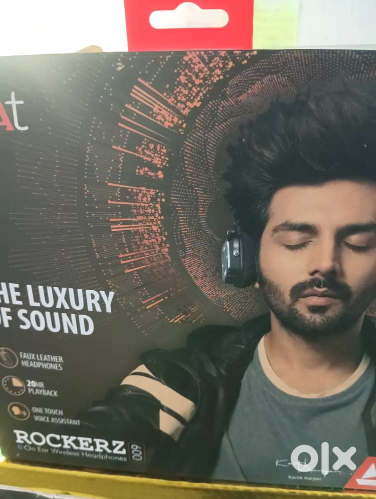 Boat Rockerz 600 Headphones  Fully Working, Good Battery Backup