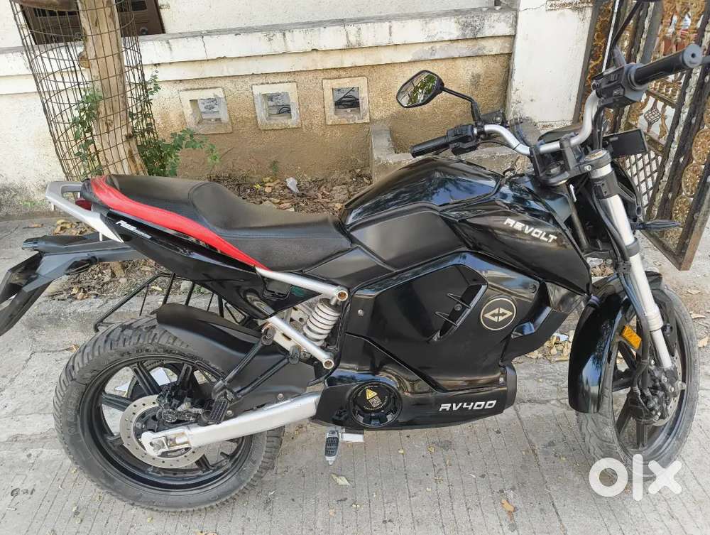 Revolt RV 400 for sell