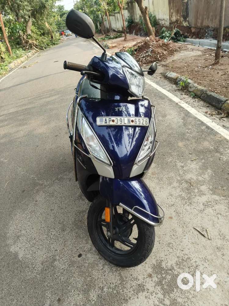 Jupiter 125cc vehicle for urgent sale like new condition