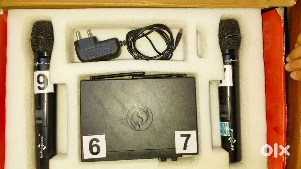 READY TO USE EQUIPMENT SALE Alissis,rev-100,wireless mics,AKG,piolet