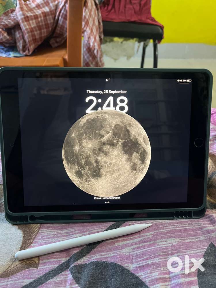 Ipad 9th generation almost new