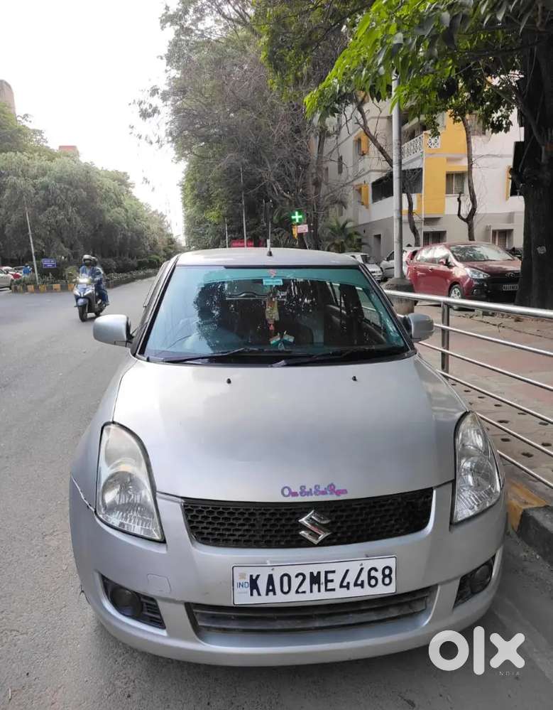 Maruti Suzuki Swift 2010 Petrol 98000 Km Driven