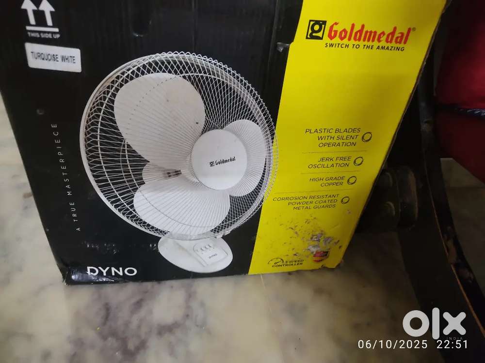 gold medal table fan