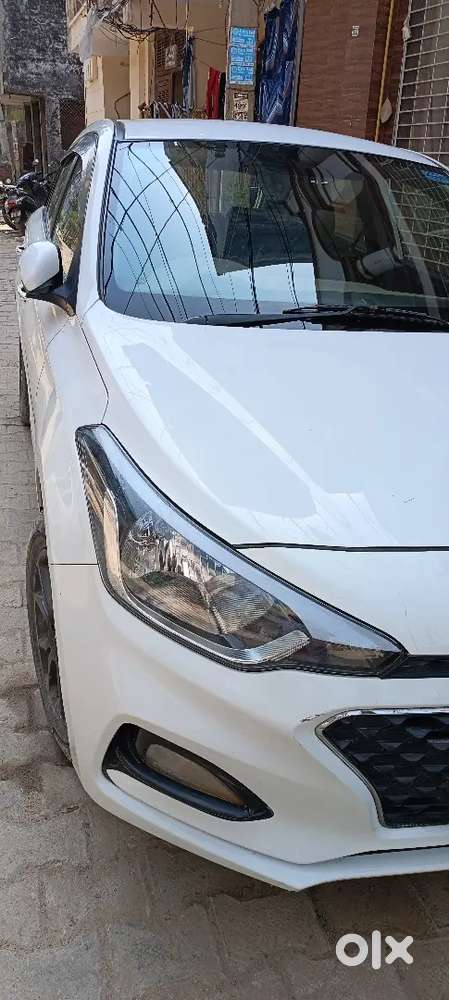 2019 modal i20 sport petrol 74000km