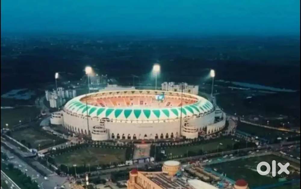 इकाना स्टेडियम के नजदीक प्लॉट नगर निगम बैंक लोन दाखिल खारिज