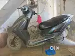 6 battery lagi hai