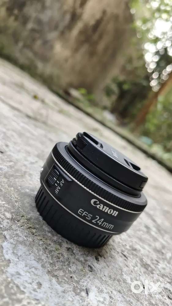 Canon 24mm 2.8 prime lens