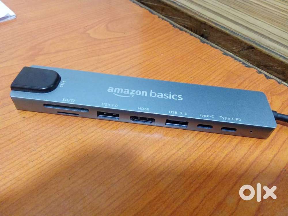 Amazon Basics USB Type-C Hub Dock, 8-in-1 HDCP Aluminium Adapter