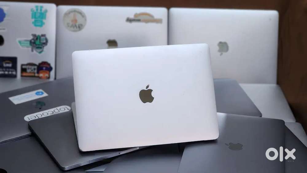 Apple Macbook Pro i5 8gb Ram 256gb Apple SSD 13inch Retina Display