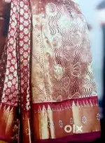 Brown stone wedding saree without blouse