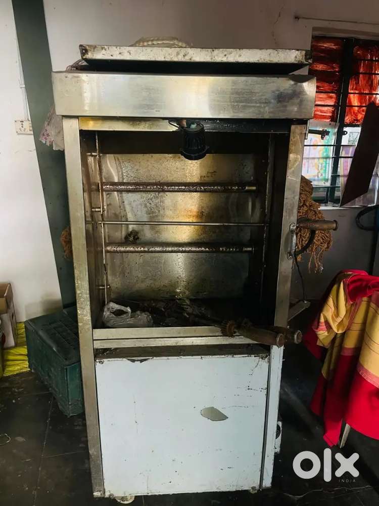 Chicken griller machine