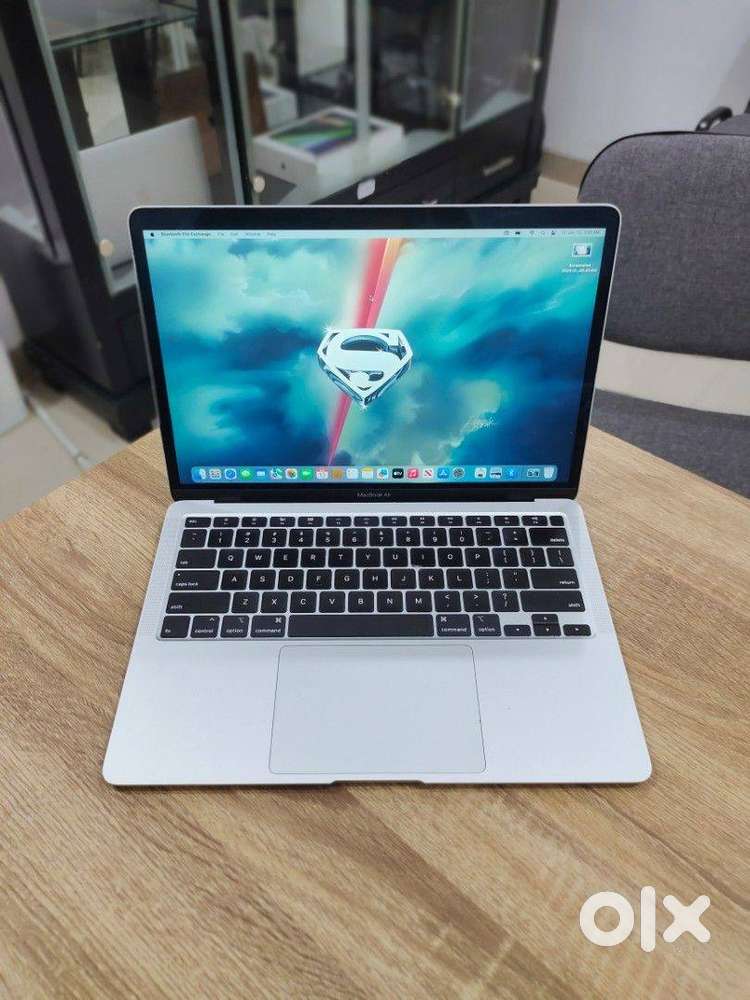 Apple MacBook Air 13 Retina (Core i3, 8GB, 256GB) for 27990 Only