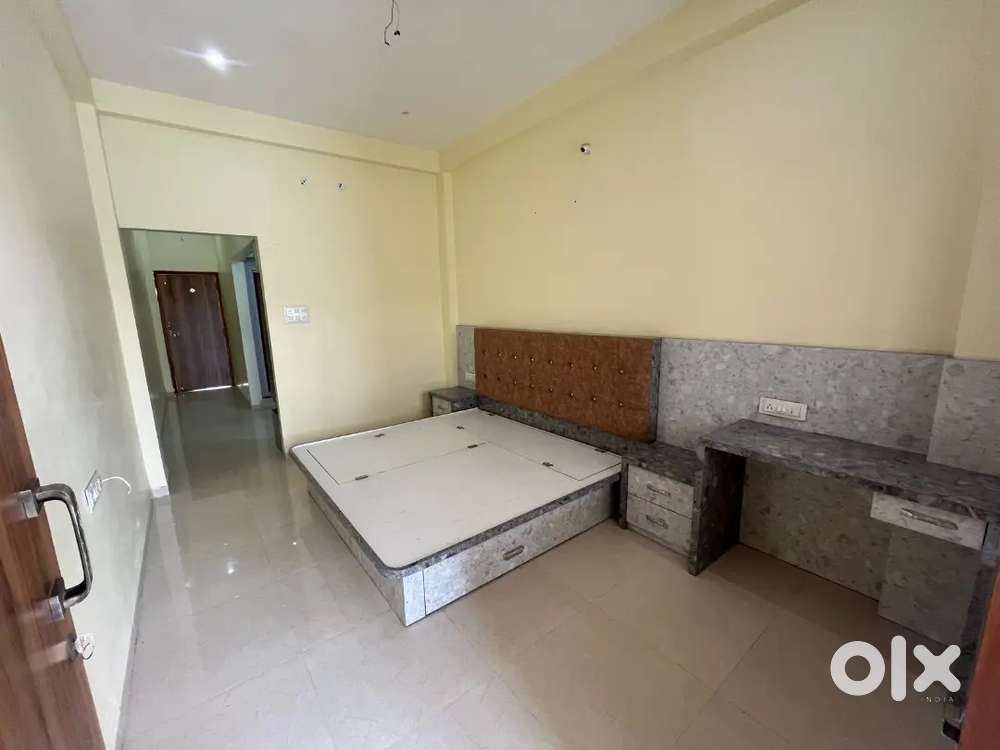 Studio furnished room