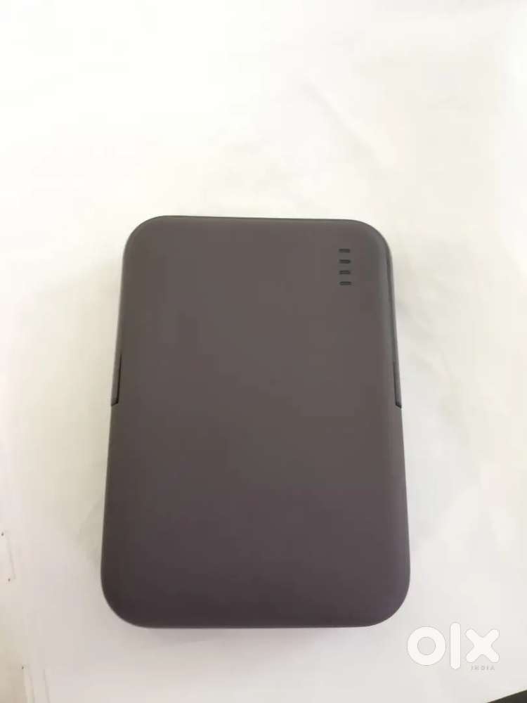 Ambrane Magsafe powerbank